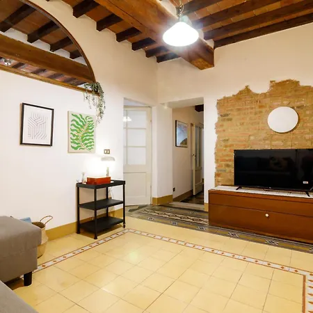 アパート Castellare Degli Ugurgieri In シエーナ